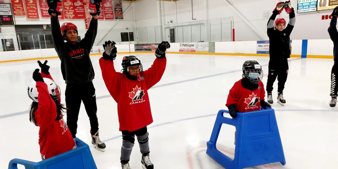 Stouffville Kids (Little and Big) Have a Blast Learning to Skate