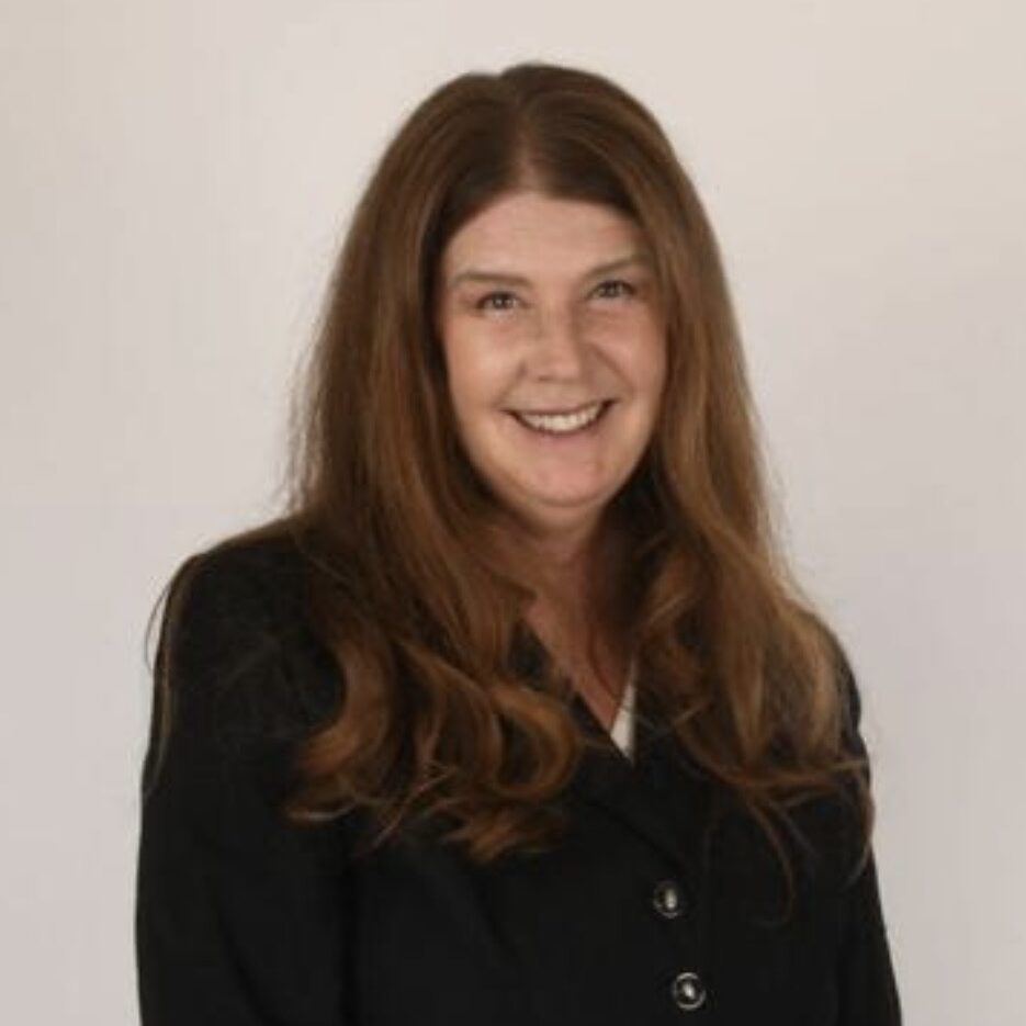 Ward 5 - Laura Cusack A photograph of Ward 5 Councillor candidate Laura Cusack.